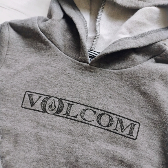 VOLCOM Baby NEW Pullover Hoodie, Puffer Vest & Sweatpants - Picture 9 of 13